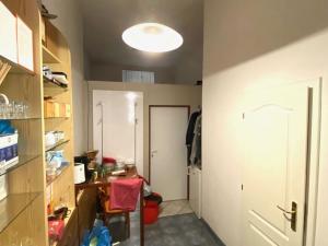 Prodej obchodního prostoru, Karlovy Vary, Mariánskolázeňská, 68 m2