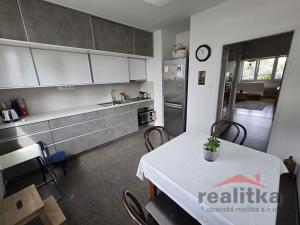 Prodej bytu 3+1, Opava - Kateřinky, Holasická, 76 m2