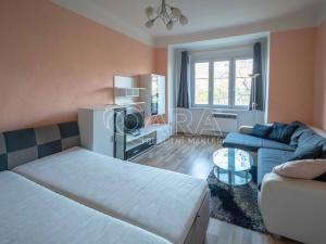 Pronájem bytu 2+kk, Praha - Libeň, U libeňského pivovaru, 49 m2