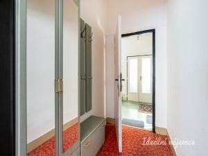 Pronájem bytu 3+1, Praha - Kbely, Mladoboleslavská, 73 m2