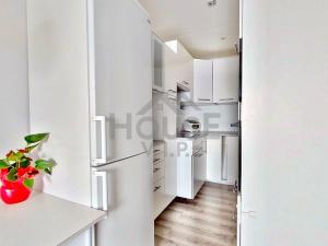 Pronájem bytu 2+kk, Praha - Kobylisy, Bojasova, 46 m2