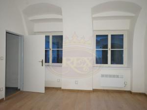 Pronájem bytu 1+1, Jaroměř, Školní