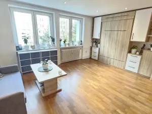 Prodej bytu 2+1, Praha - Záběhlice, Hrusická, 55 m2