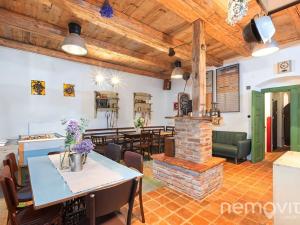 Prodej ubytování, Zbraslavice, 588 m2