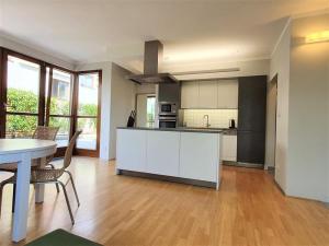 Pronájem bytu 3+kk, Praha - Troja, Sádky, 106 m2