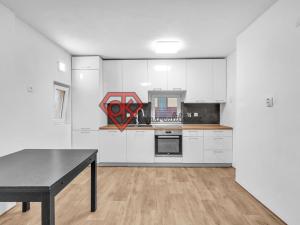 Prodej rodinného domu, Borohrádek, Čapkova, 184 m2