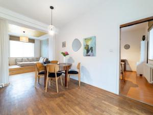 Prodej rodinného domu, Zlín - Prštné, L. Váchy, 200 m2