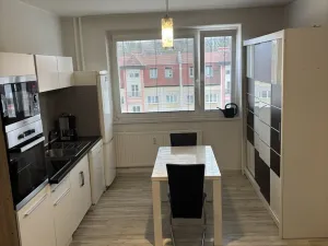 Pronájem bytu 2+kk, Sokolov, Křížová, 40 m2