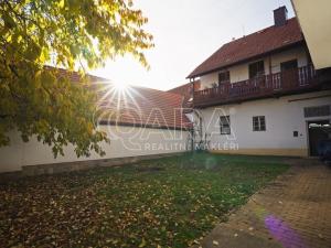 Prodej bytu 3+1, Křemže, Náměstí, 69 m2