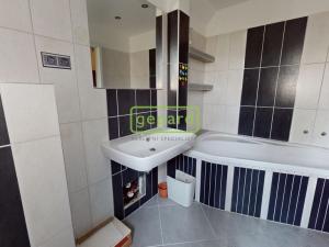 Prodej bytu 2+1, Horní Slavkov, Dlouhá, 57 m2