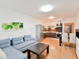 Pronájem bytu 3+kk, Praha - Uhříněves, Václava Trojana, 83 m2