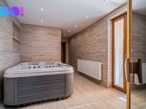 Prodej rodinného domu, Vlkoš, Kyselovská, 226 m2