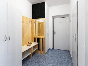 Pronájem bytu 2+kk, Holice, Ottmarova, 45 m2