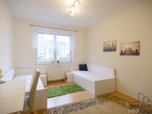 Pronájem bytu 2+kk, Olomouc, Novosadský dvůr, 51 m2