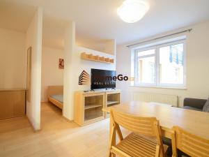 Pronájem bytu 2+kk, Praha - Vysočany, Rubeška, 45 m2