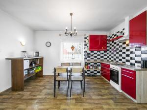 Prodej bytu 3+1, Heřmanova Huť, Tyršova, 72 m2