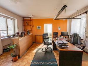 Prodej skladu, Šumná, 115 m2