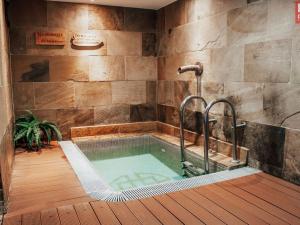 Prodej komerční nemovitosti, Branná, 44 m2