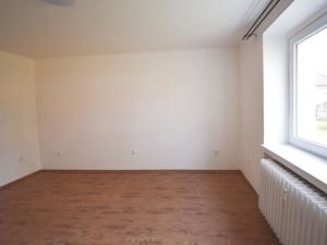 Pronájem bytu 1+1, Tlučná, V Rybníčkách, 30 m2