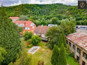 Prodej rodinného domu, Roztoky, 300 m2