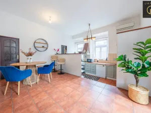 Prodej zemědělského objektu, Roztoky, 300 m2