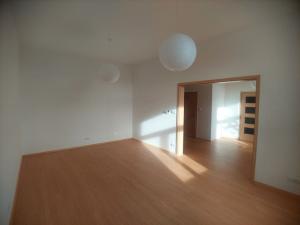 Pronájem bytu 1+1, Tábor, 9. května, 47 m2