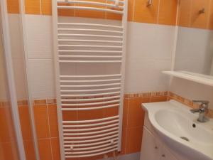 Pronájem bytu 1+1, Tábor, 9. května, 47 m2