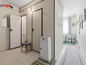 Prodej bytu 1+1, Karlovy Vary, Krymská, 28 m2