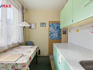 Prodej bytu 1+1, Karlovy Vary, Krymská, 28 m2