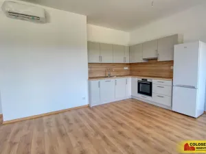 Pronájem bytu 2+kk, Znojmo, Vrbkova, 62 m2