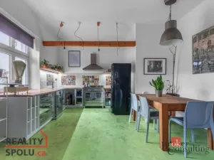 Prodej bytu 3+kk, Praha - Holešovice, U Uranie, 95 m2