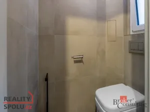 Prodej bytu 3+kk, Praha - Holešovice, U Uranie, 95 m2