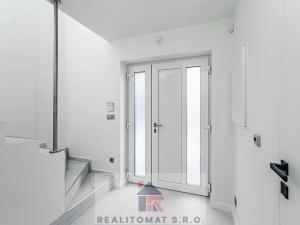 Prodej bytu 4+kk, Praha - Komořany, Pod lesem, 127 m2