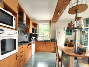 Prodej rodinného domu, Ostrava - Poruba, V Zahradách, 285 m2