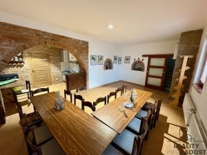 Prodej ubytování, Zaječí, Zahradní, 173 m2