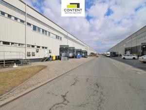 Pronájem výrobních prostor, Kněževes, Nad Kovárnou, 6398 m2