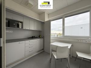 Pronájem výrobních prostor, Praha - Horní Počernice, K Bílému vrchu, 1591 m2