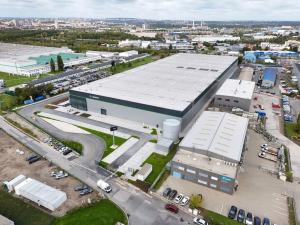 Pronájem výrobních prostor, Praha - Hostivař, K pérovně, 9775 m2