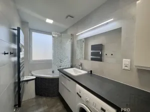 Prodej bytu 3+1, Jesenice, 92 m2