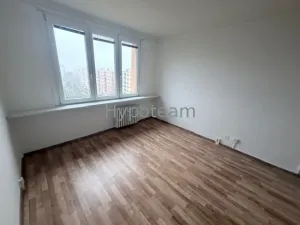 Pronájem bytu 1+kk, Ústí nad Labem - Severní Terasa, Větrná, 19 m2