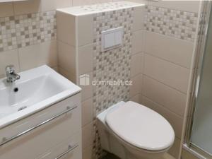 Pronájem bytu 1+kk, Mariánské Lázně, Kubelíkova, 26 m2