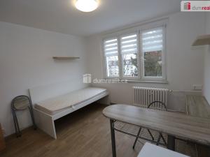 Pronájem bytu 1+kk, Mariánské Lázně, Kubelíkova, 26 m2