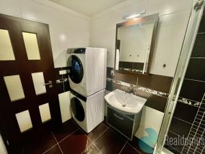 Pronájem bytu 2+kk, České Budějovice, B. Smetany, 55 m2