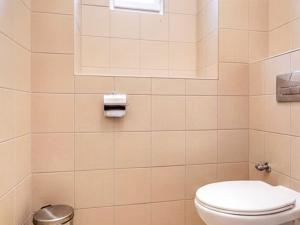 Pronájem kanceláře, Praha - Vršovice, 12 m2