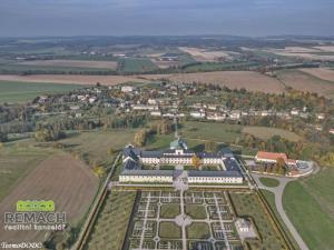 Pronájem bytu 2+kk, Kuks, 70 m2