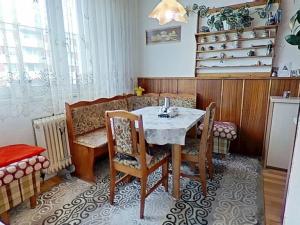 Prodej bytu 2+1, Jihlava, Březinova, 58 m2