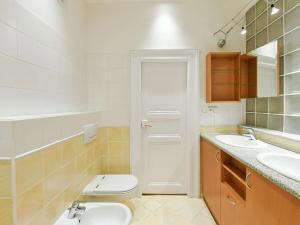 Pronájem bytu 3+1, Praha - Vinohrady, Mánesova, 118 m2