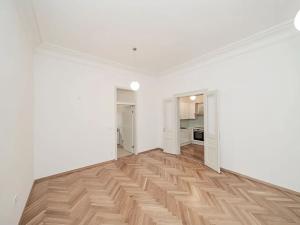 Pronájem bytu 2+kk, Praha - Vinohrady, Balbínova, 59 m2