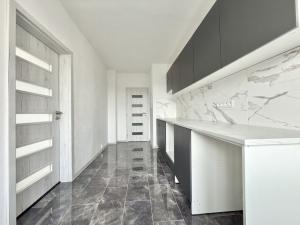 Prodej bytu 4+1, Ústí nad Labem - Krásné Březno, Vojanova, 83 m2