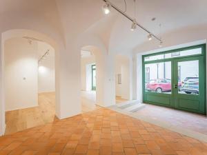 Pronájem obchodního prostoru, Praha - Malá Strana, Vlašská, 98 m2